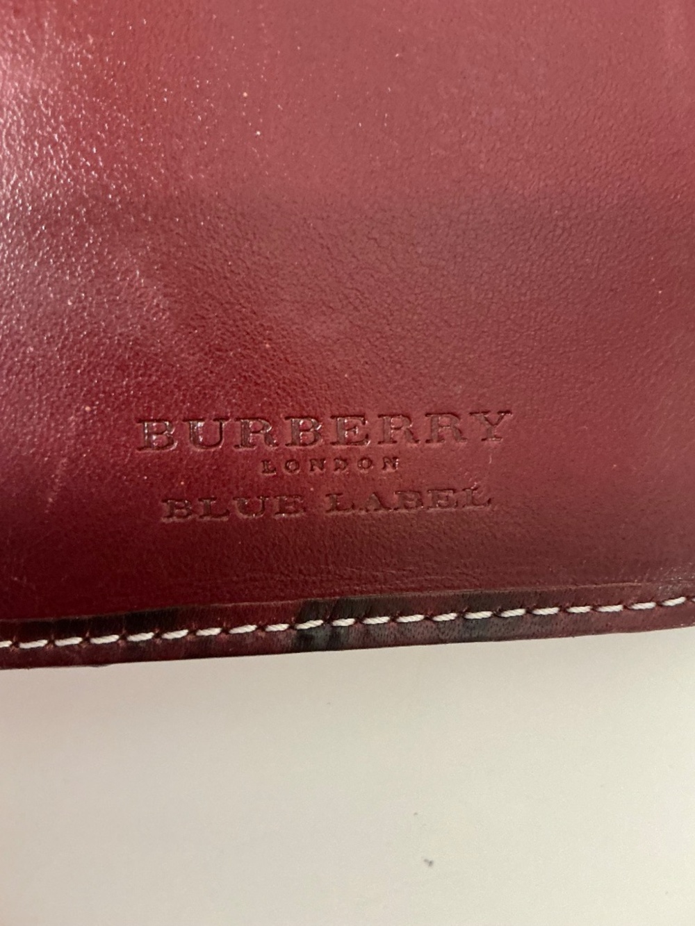 Burberry burgundy nova check nylon leather trim clutch wallet - Picture 6 of 10